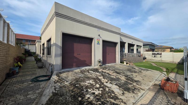 3 Bedroom Property for Sale in Reebok Western Cape